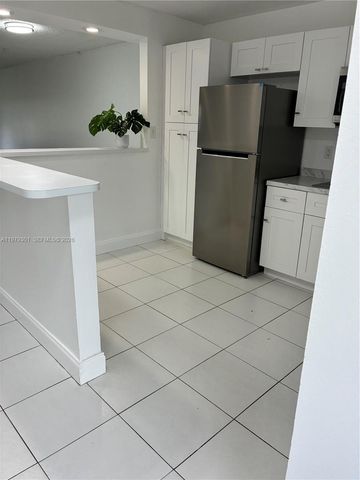 609 S State Road 7 2c 2C, Margate, FL 33068