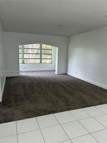 609 S State Road 7 2c 2C, Margate, FL 33068