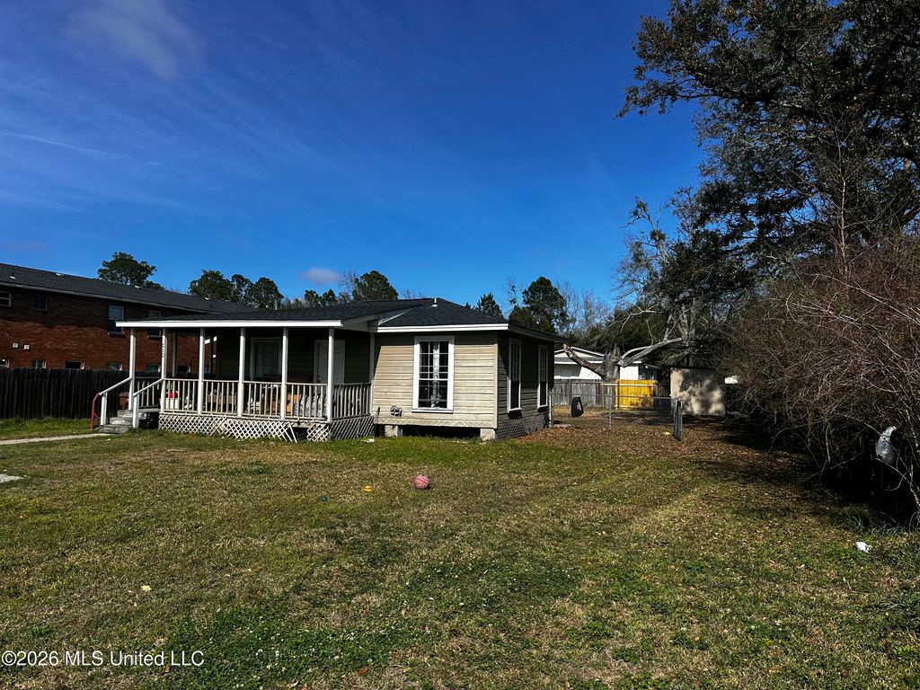 212 Lawler Avenue, Long Beach, MS 39560