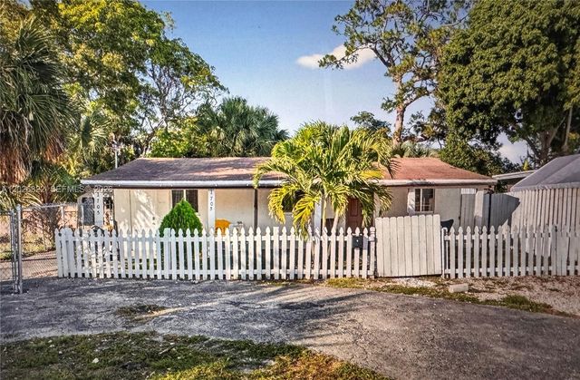 1705 Davie Boulevard, Fort Lauderdale, FL 33312