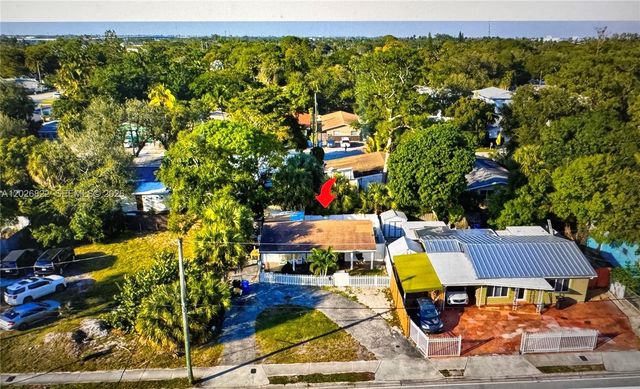 1705 Davie Boulevard, Fort Lauderdale, FL 33312