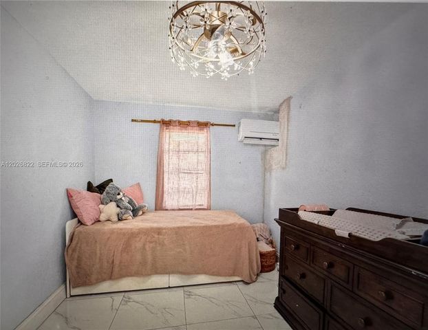 1705 Davie Boulevard, Fort Lauderdale, FL 33312