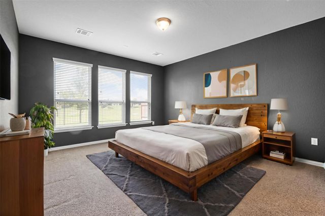 717 Old Settlers DR, San Marcos, TX 78666