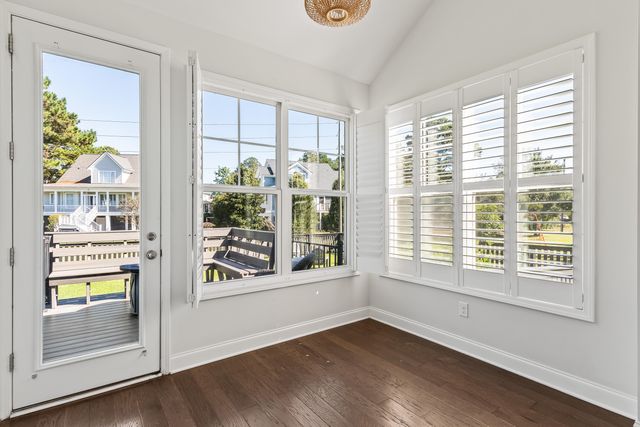 228 Swallowtail Court, Mount Pleasant, SC 29464