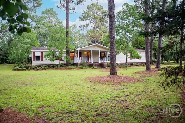 1133 Old Register Way, Statesboro, GA 30458