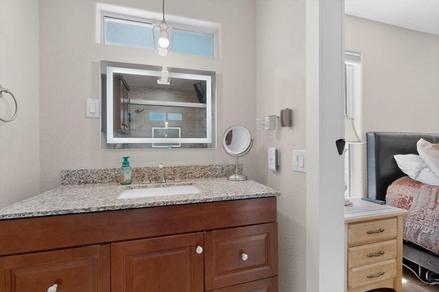12518 Iroquois Place NE, Albuquerque, NM 87112