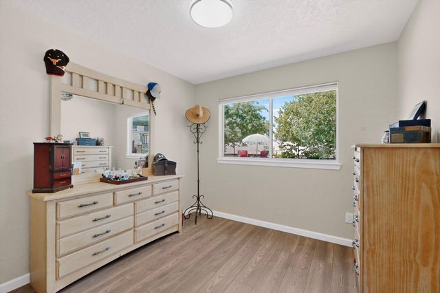 12518 Iroquois Place NE, Albuquerque, NM 87112