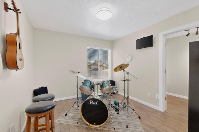 12518 Iroquois Place NE, Albuquerque, NM 87112