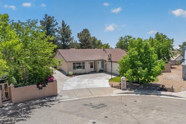 12518 Iroquois Place NE, Albuquerque, NM 87112