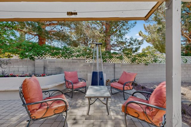 12518 Iroquois Place NE, Albuquerque, NM 87112