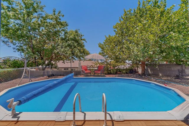 12518 Iroquois Place NE, Albuquerque, NM 87112