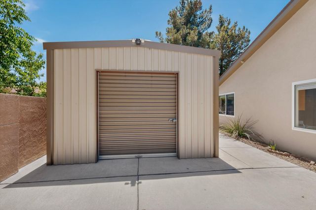 12518 Iroquois Place NE, Albuquerque, NM 87112
