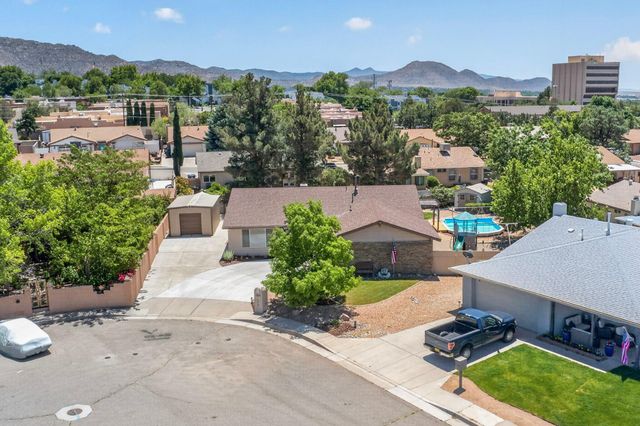 12518 Iroquois Place NE, Albuquerque, NM 87112