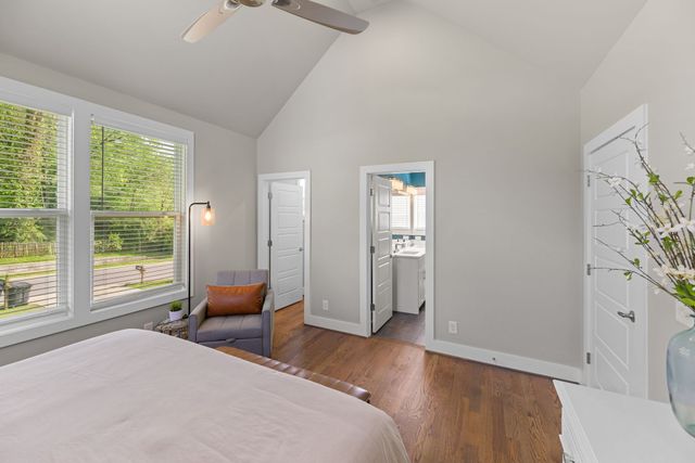 2676 Hartford Dr, Nashville, TN 37210