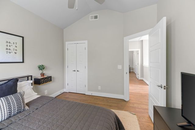 2676 Hartford Dr, Nashville, TN 37210