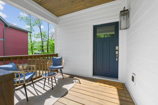 2676 Hartford Dr, Nashville, TN 37210