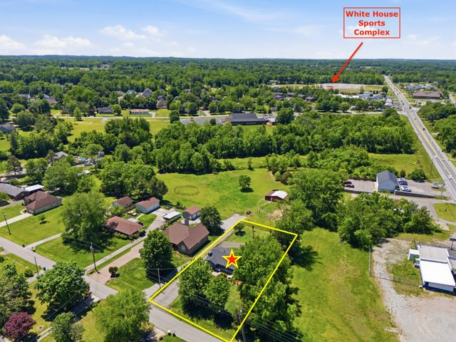 105 Brooklawn Dr, White House, TN 37188