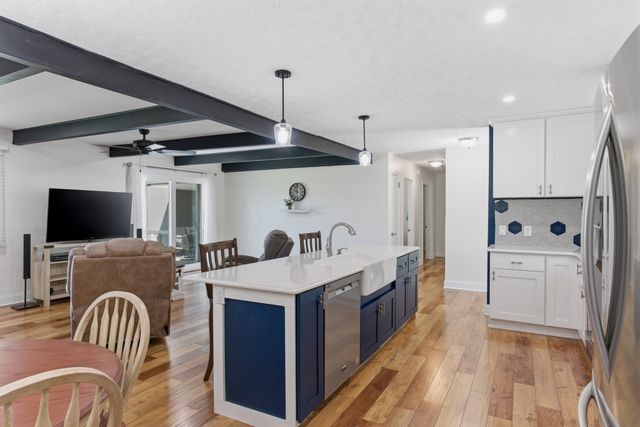 105 Brooklawn Dr, White House, TN 37188