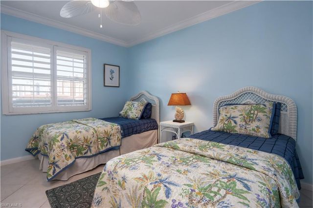 271 Southbay DR 155, Naples, FL 34108