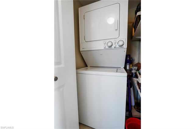 271 Southbay DR 155, Naples, FL 34108