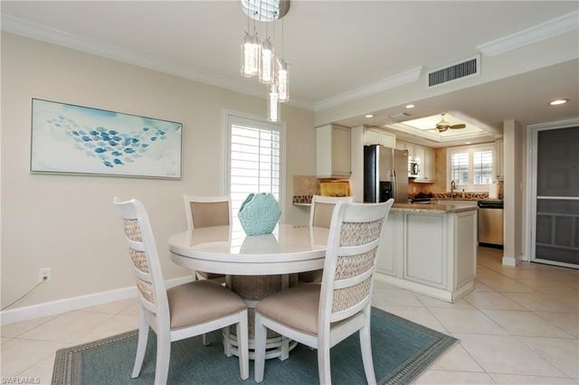 271 Southbay DR 155, Naples, FL 34108