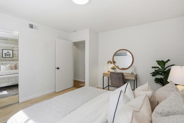1645 Blackhawk Drive, Sunnyvale, CA 94087