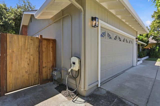 1645 Blackhawk Drive, Sunnyvale, CA 94087
