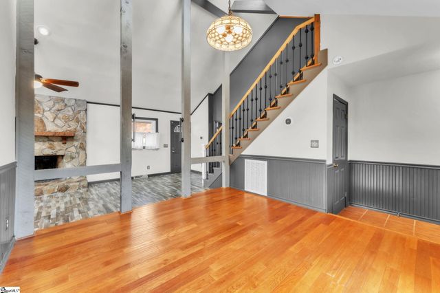 103 Bivings Drive, Duncan, SC 29334