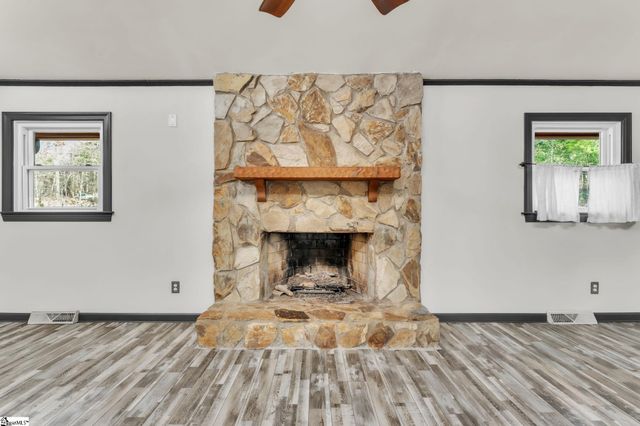 103 Bivings Drive, Duncan, SC 29334