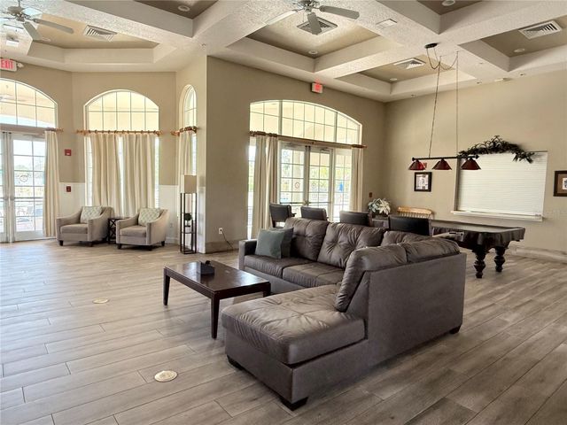 18107 SAXONY LANE, Orlando, FL 32820