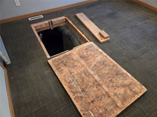 1517 34th Street NE, Cedar Rapids, IA 52402