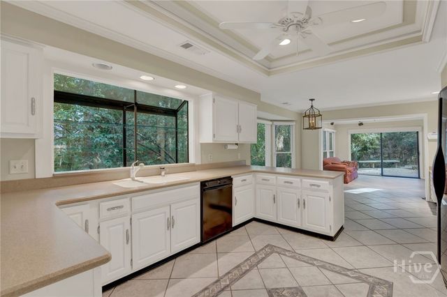 7 Planters Lane, Savannah, GA 31411