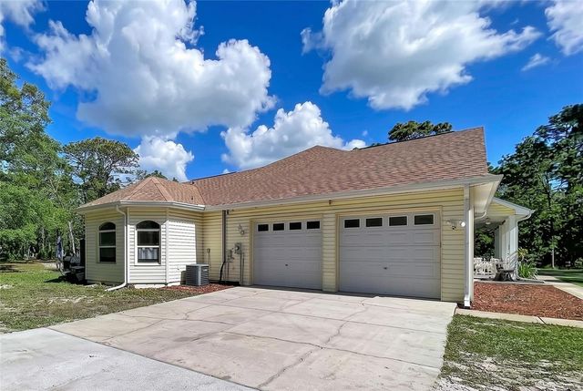 16475 KIDS AVE, Weeki Wachee, FL 34614