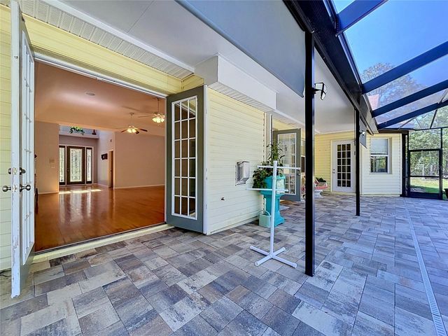 16475 KIDS AVE, Weeki Wachee, FL 34614