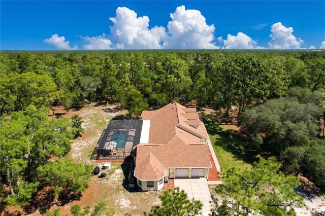 16475 KIDS AVE, Weeki Wachee, FL 34614