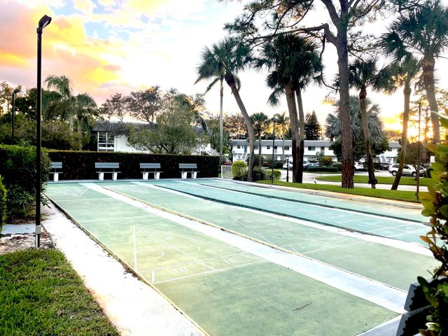 2929 SE Ocean Boulevard 117, Stuart, FL 34996