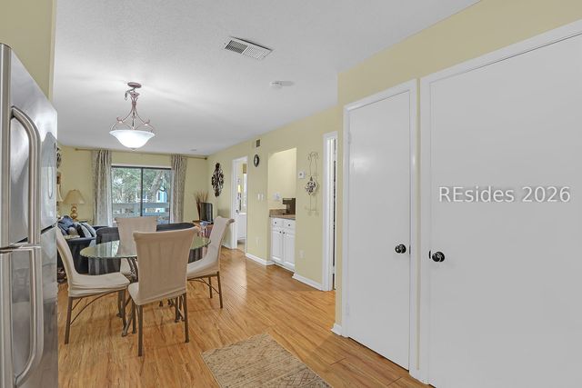 45 Folly Field Rd Apt 13E, Hilton Head Island, SC 29928