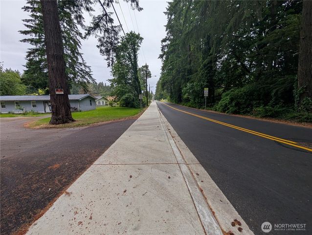 11002 Idlewild Road SW, Lakewood, WA 98498