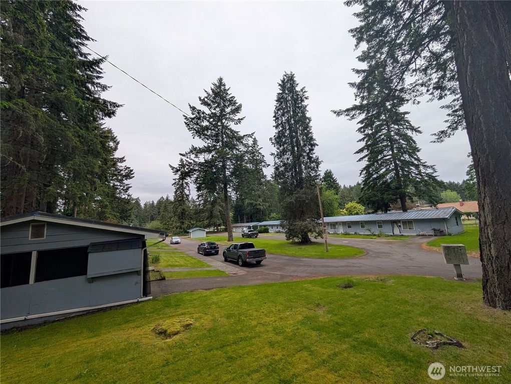 11002 Idlewild Road SW, Lakewood, WA 98498