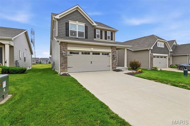 428 Copperfield Court, St Charles, MO 63301