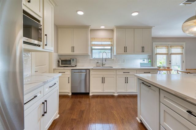 1814 Tattenhall Drive, Houston, TX 77008