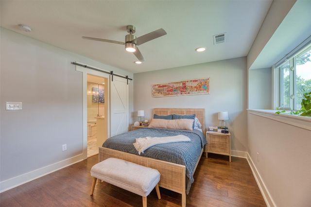 1814 Tattenhall Drive, Houston, TX 77008