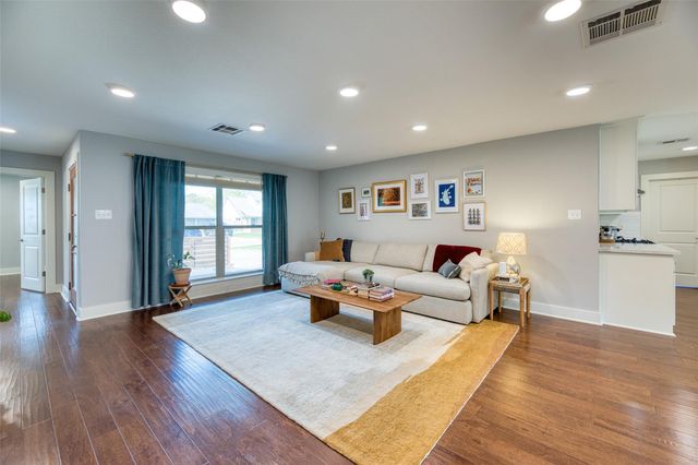 1814 Tattenhall Drive, Houston, TX 77008