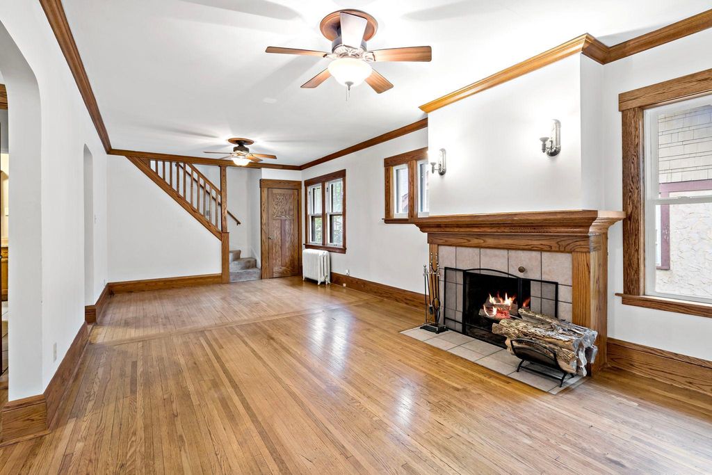 1051 Sherburne Avenue, Saint Paul, MN 55104 — exterior