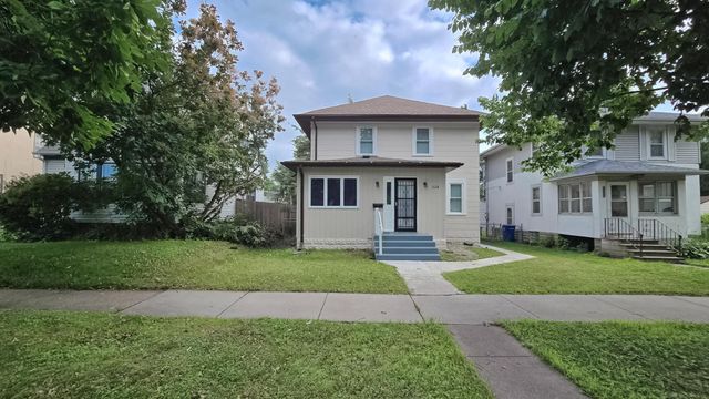 1124 Jessamine Avenue E, Saint Paul, MN 55106