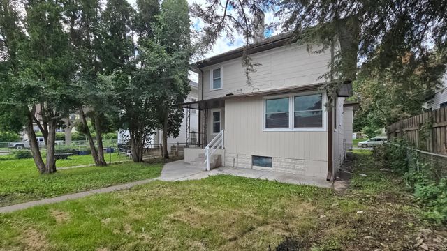 1124 Jessamine Avenue E, Saint Paul, MN 55106