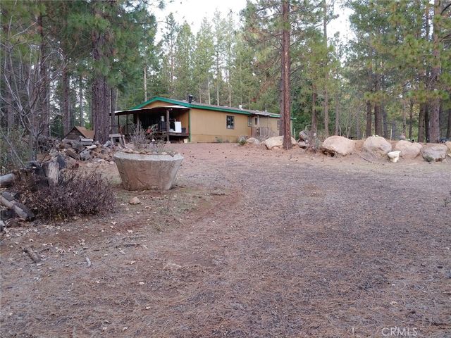 11254 Airstrip Road, Loch Lomond, CA 95461