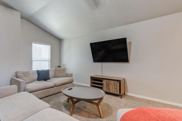 1612 136th Street, Lubbock, TX 79423