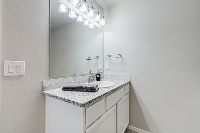 1612 136th Street, Lubbock, TX 79423