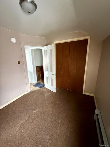 821 Griswold Street, Port Huron, MI 48060